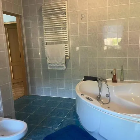 Holiday home Villasleeps23-gaden-parking-partiesok-lake *
