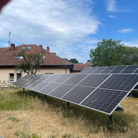 Villasleeps23-gaden-parking-partiesok-lake *